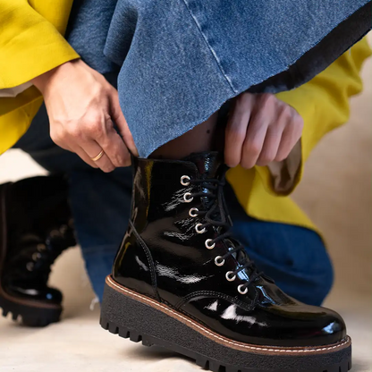 Botas Urbanas de Plataforma com Sola Track