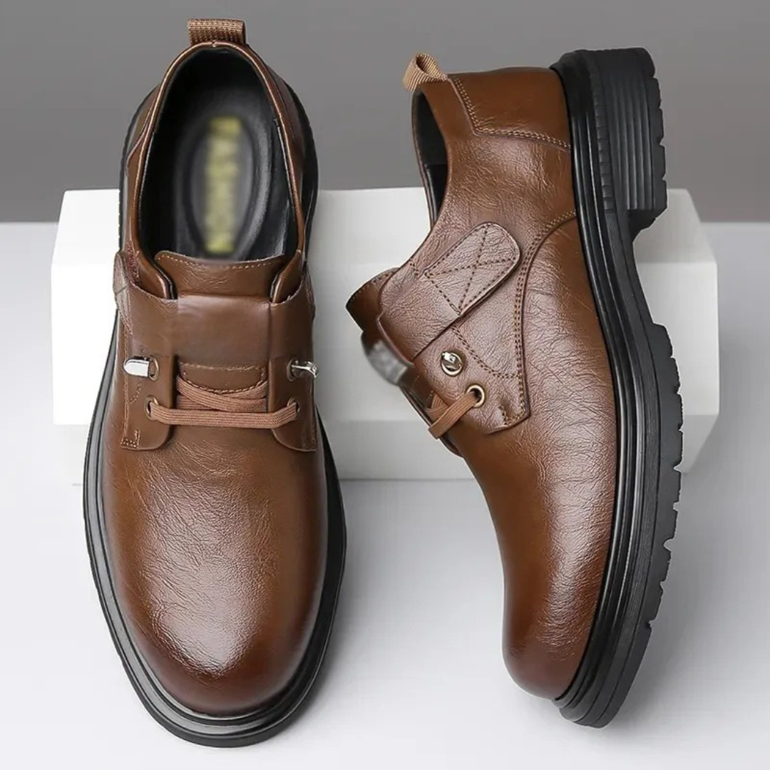 Sapatos Casuais em Pele Genuína