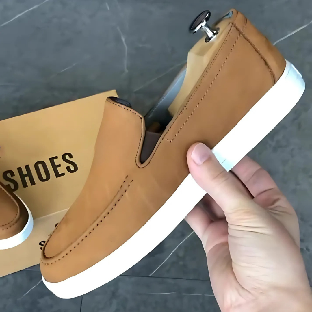 Sapatos Casuais Clássicos de Camurça Feitos à Mão