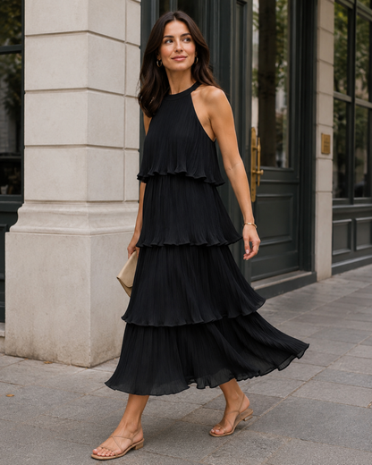 Vestido Midi Plissado com Gola Halter