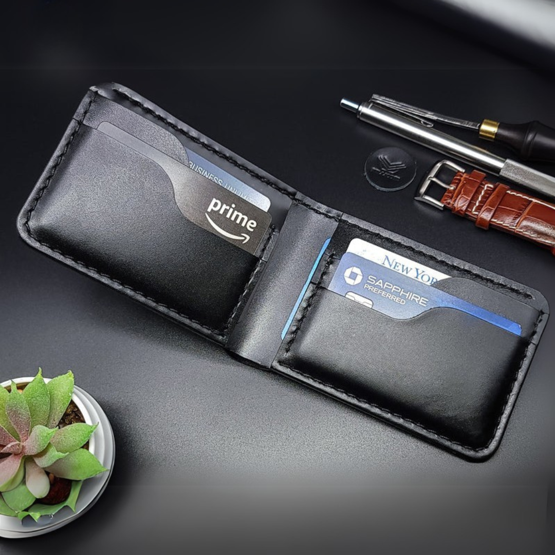 Carteira de couro com design elegante e costuras reforçadas