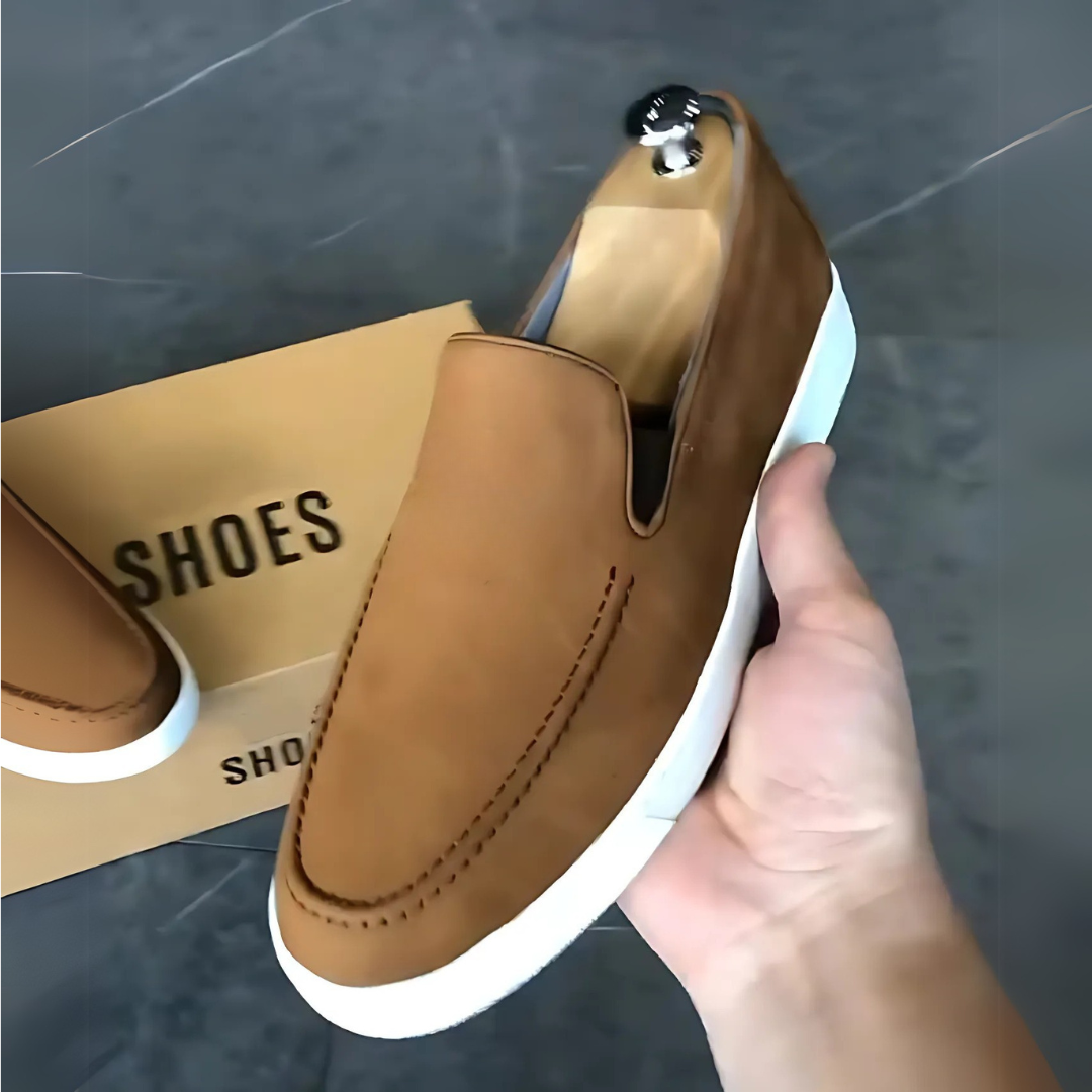 Sapatos Casuais Clássicos de Camurça Feitos à Mão