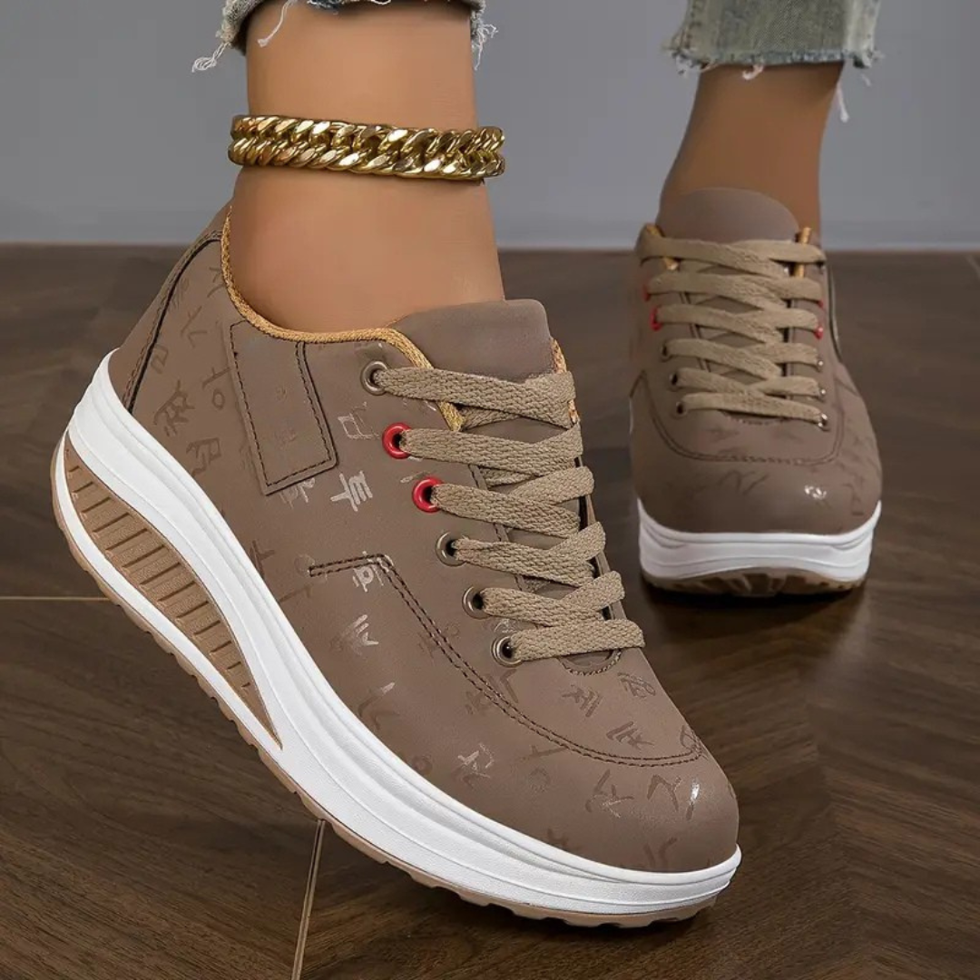 Sapatos desportivos de sola alta para mulher