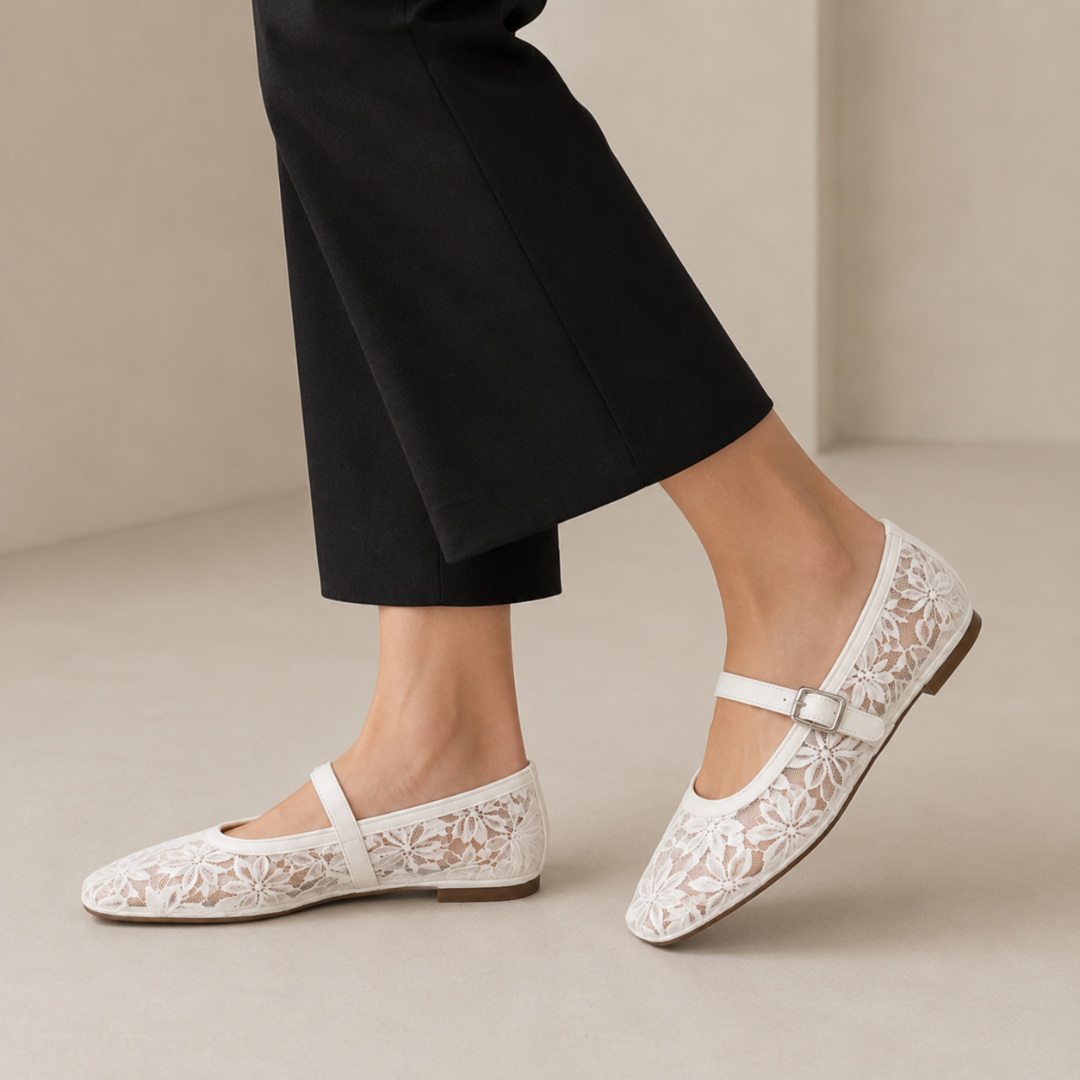 Sabrinas em Renda Floral com Fivela