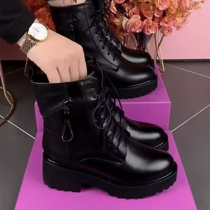 Botins em Pele Elegantes e Resistentes